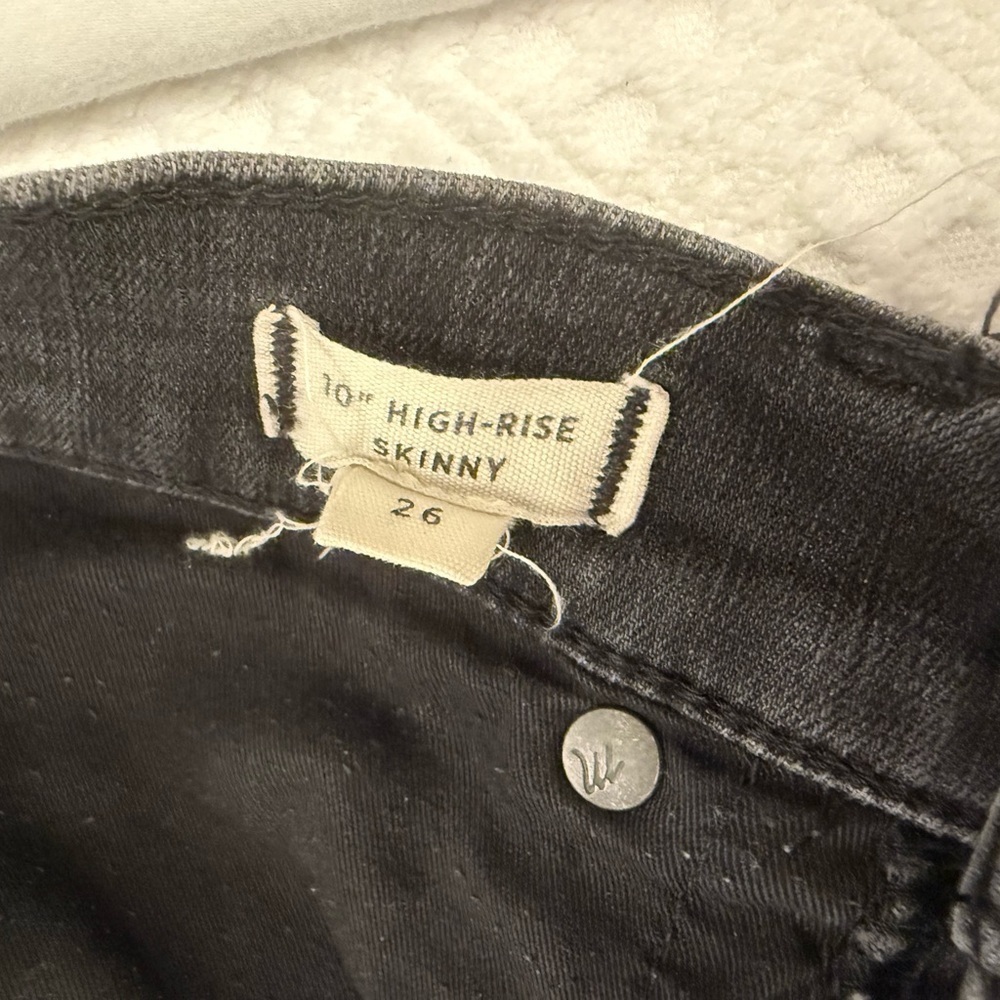 Madewell Black High Rise Jeans with Vintage Look - Picture 4 of 7